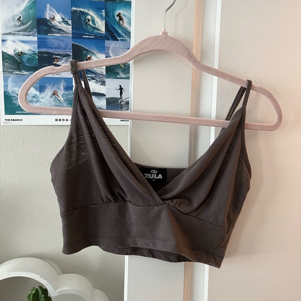 Zula surf boutique crop top